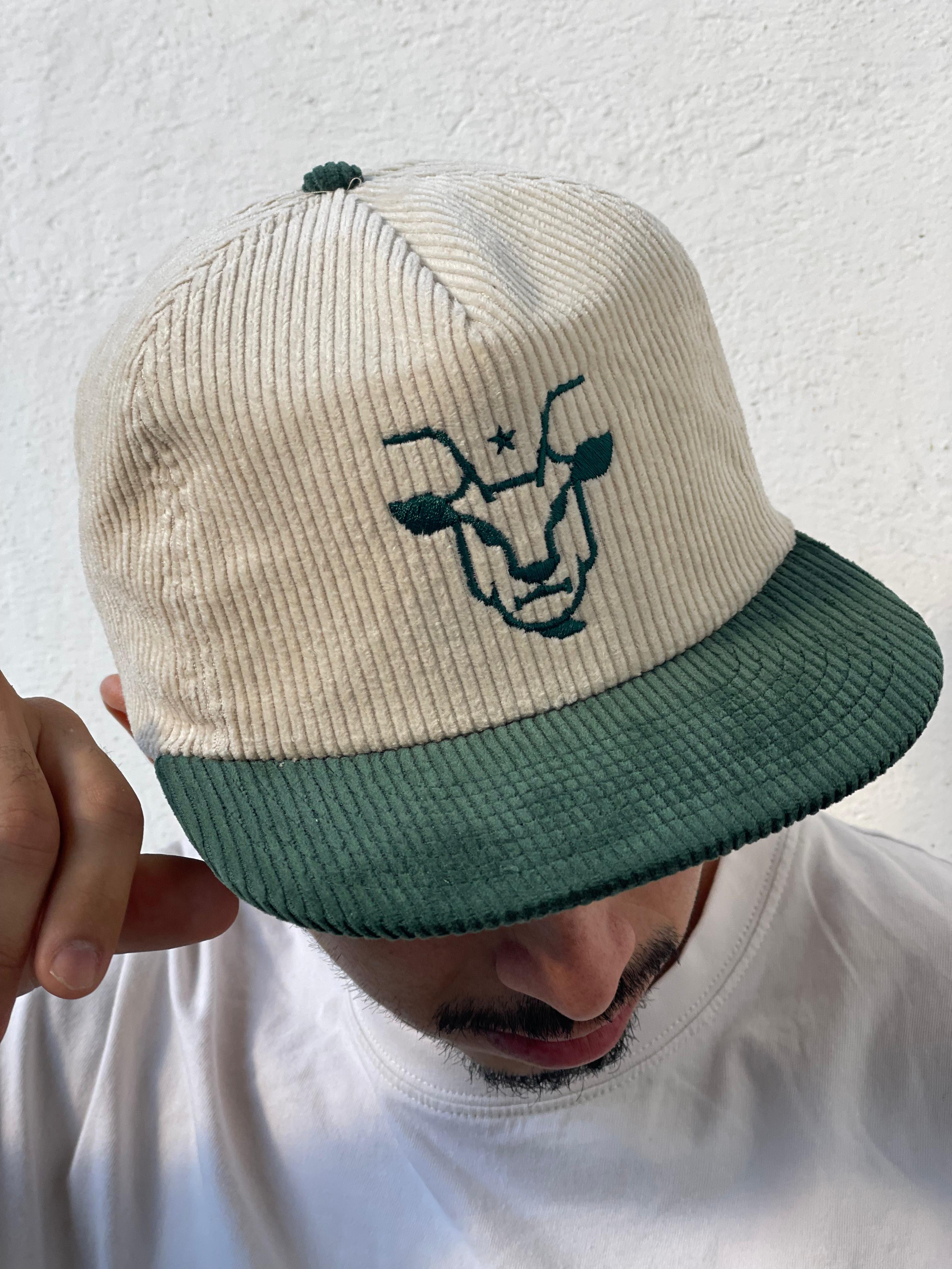 gorra #16